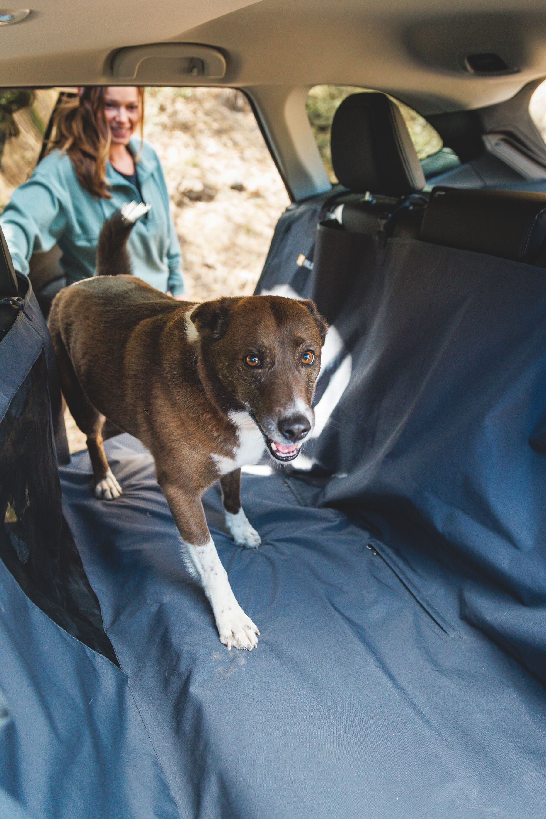 Dirtbag™ Seat Cover Basalt Gray - Protector Impermeable y Hamaca para Asientos de Coche | Ruffwear®