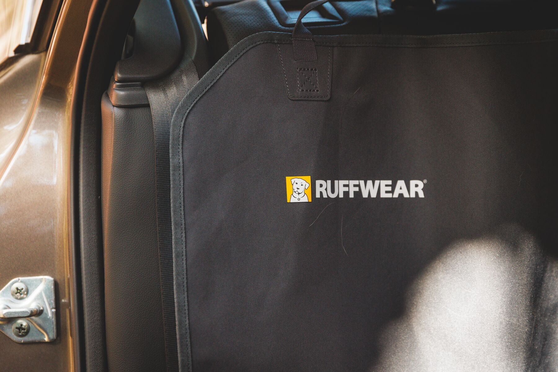 Dirtbag™ Seat Cover Basalt Gray - Protector Impermeable y Hamaca para Asientos de Coche | Ruffwear®