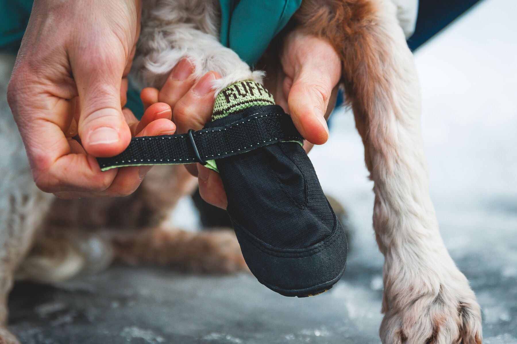 Botas para Perros Summit Trex™ de Ruffwear en Negro (PAR DE BOTAS / 2 BOTAS)